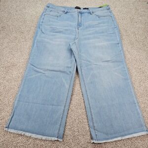 New Susan Graver Jeans Wide Leg Light Wash Cropped‎ Frayed Hem Womens Size 22W